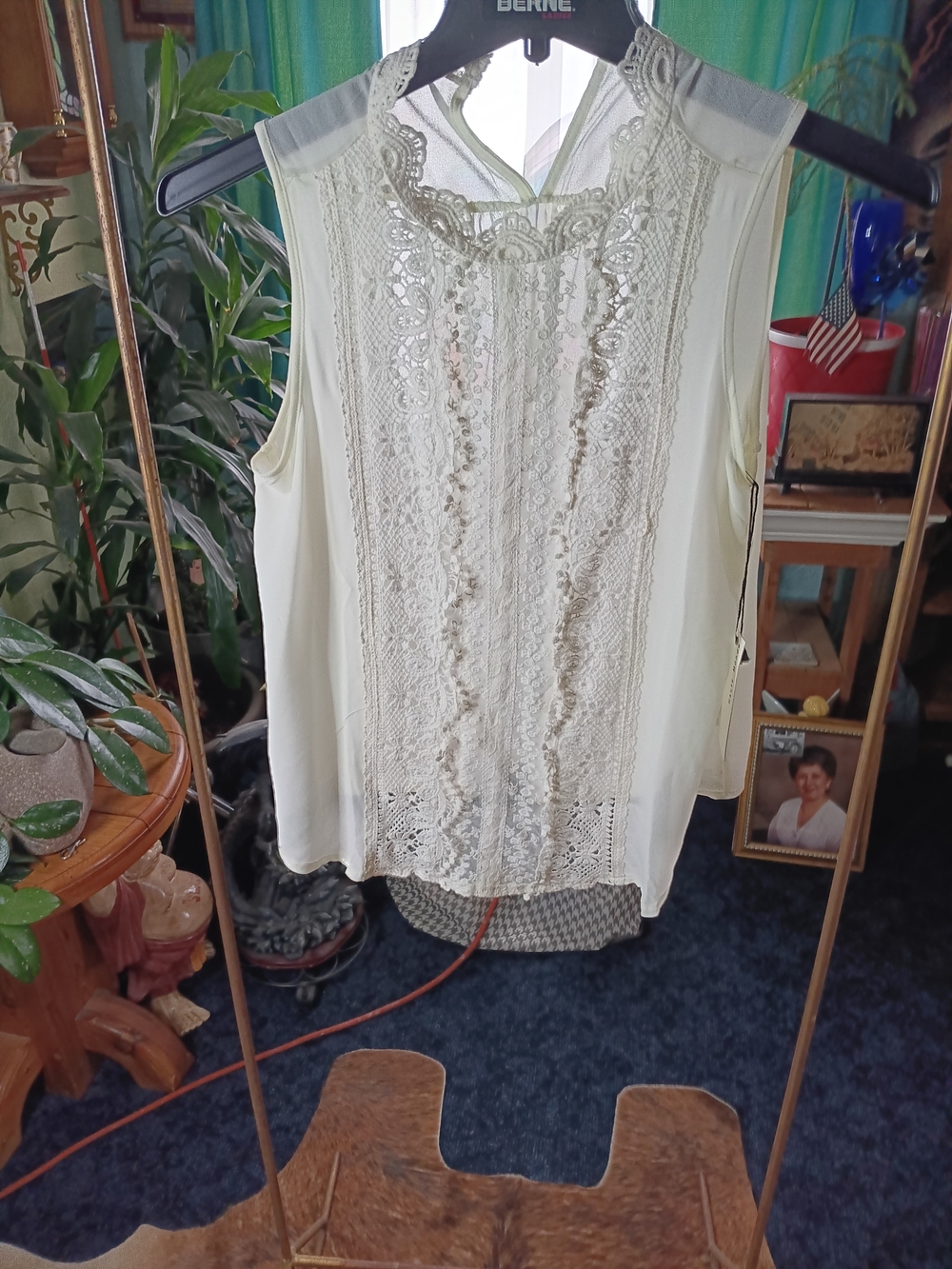 Haute Monde Lace-Front Sleeveless Blouse - Cream